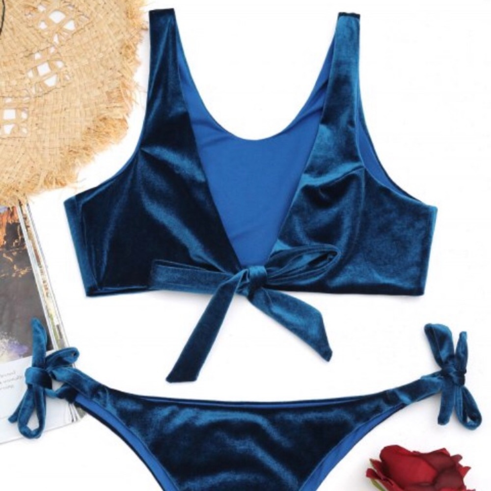 Zaful bow tie low cut velvet bikini (M)